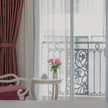 Bonjour Nha Trang Hotel Bagian luar foto