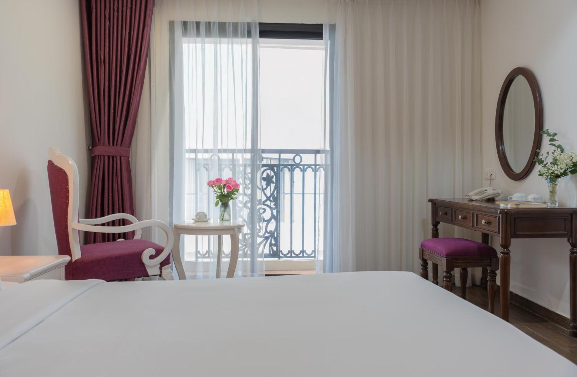 Bonjour Nha Trang Hotel Bagian luar foto