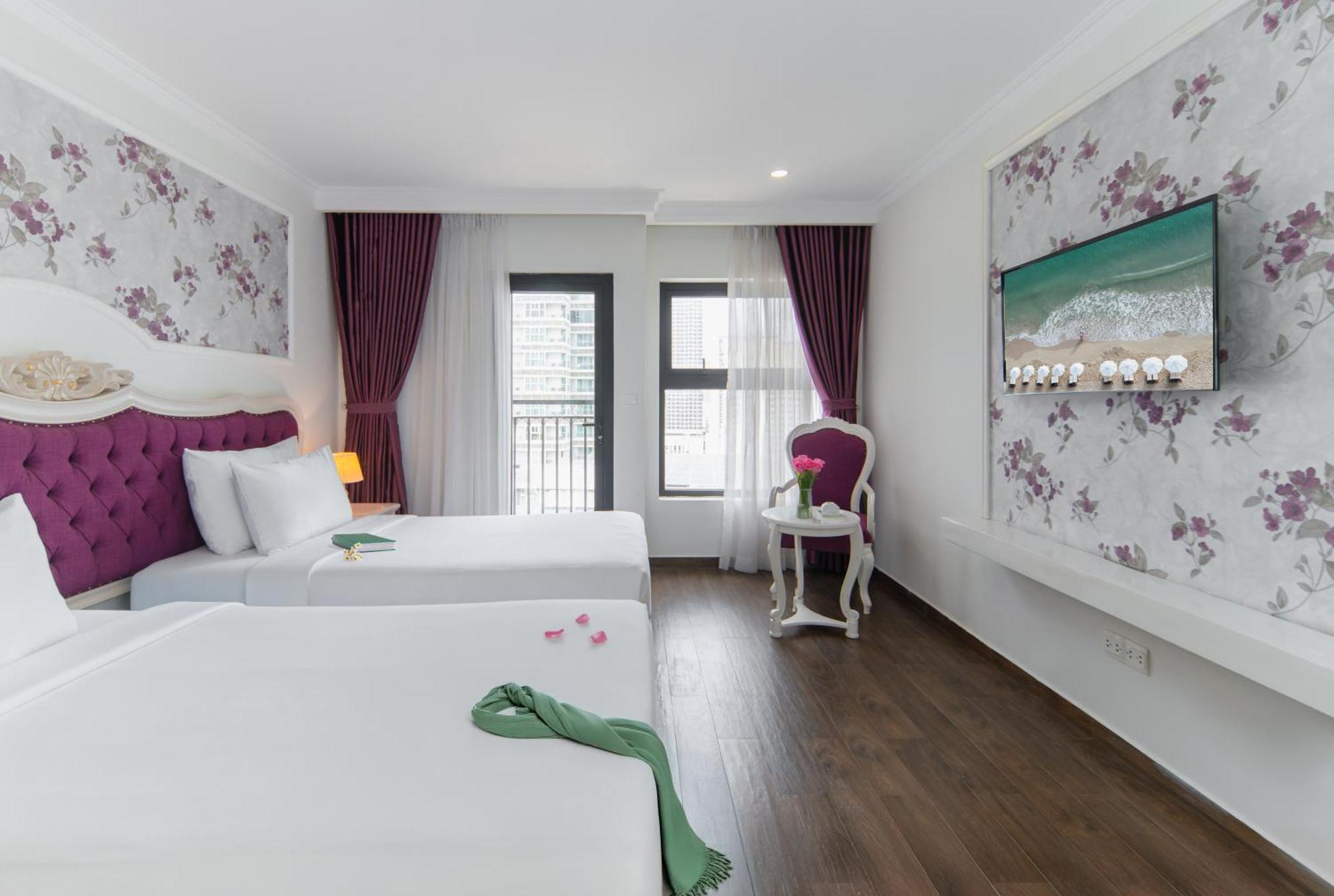 Bonjour Nha Trang Hotel Bagian luar foto