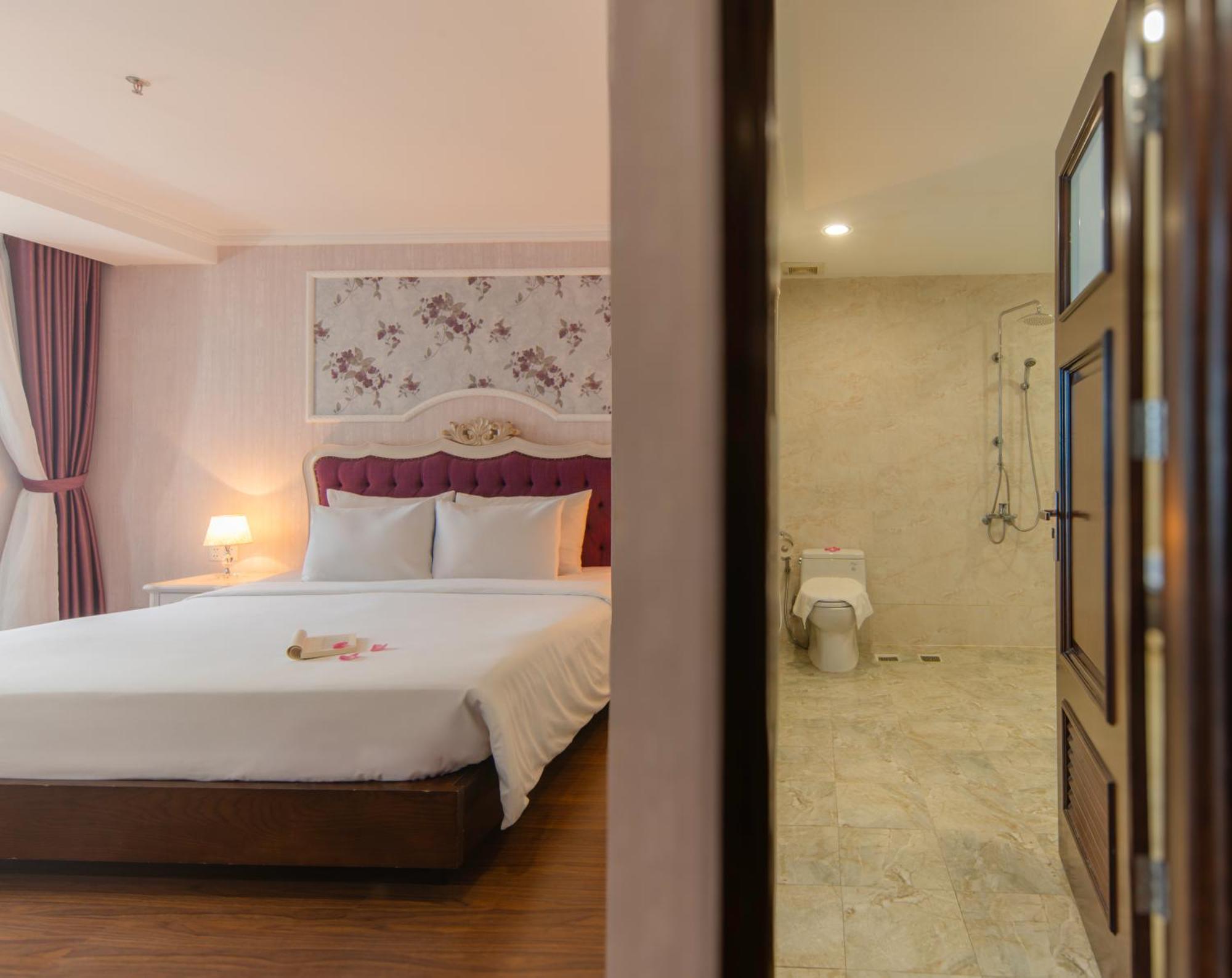 Bonjour Nha Trang Hotel Bagian luar foto