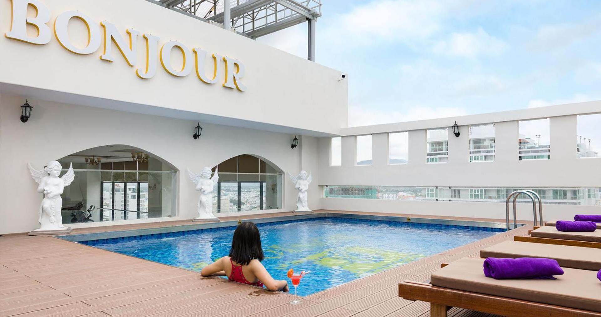 Bonjour Nha Trang Hotel Bagian luar foto